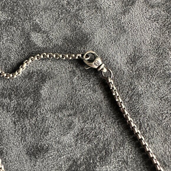 David Yurman Waves Dog Tag w/ Carved Agate & DY Small Box Chain Necklace 22" - Picture 9 of 13